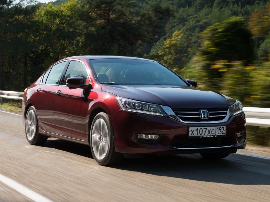  Honda Accord V6 Sedan 2013 года  (CIS) (фото 5 из 16)
